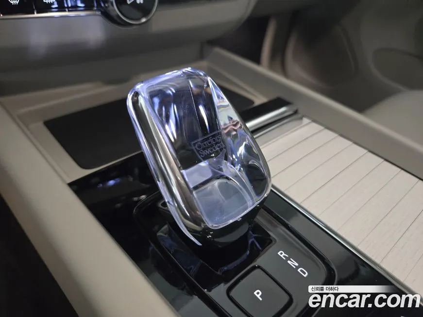 Volvo XC60 2026 из KR, фото 10
