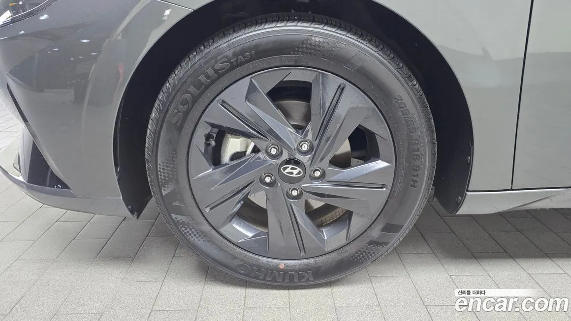 Hyundai AVANTE — фото 7