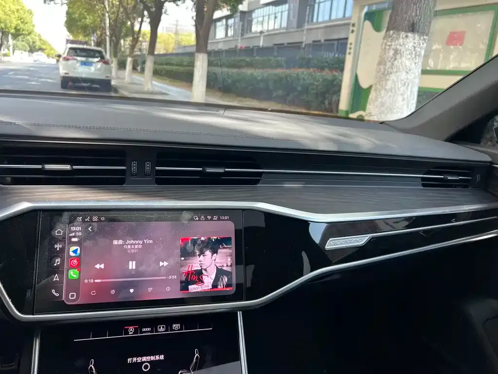 Audi A6L 2025 из CN, фото 2