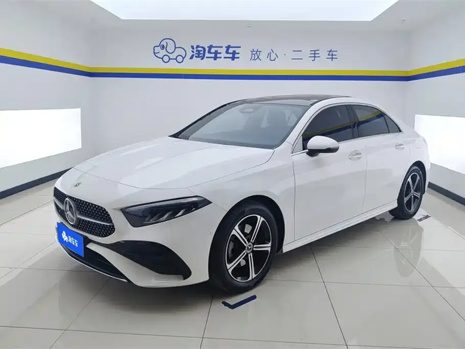Mercedes-Benz A-Class — фото 1