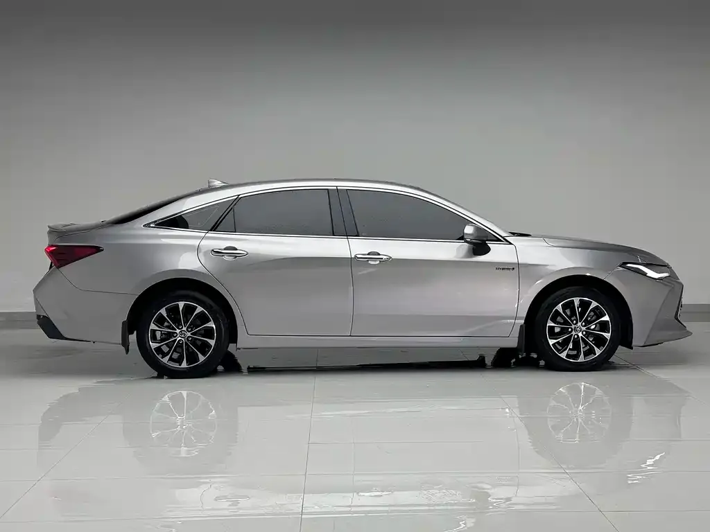 Toyota Avalon 2022 из CN, фото 7