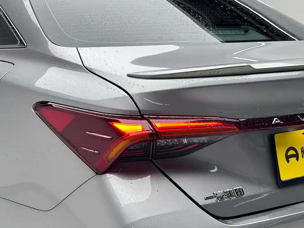 Toyota Avalon 2022 из CN, фото 10