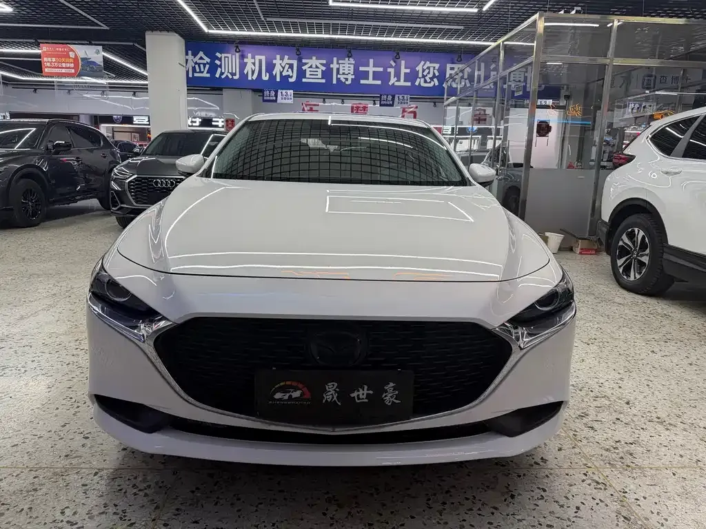 Mazda 3 Axela 2022 из CN, фото 5