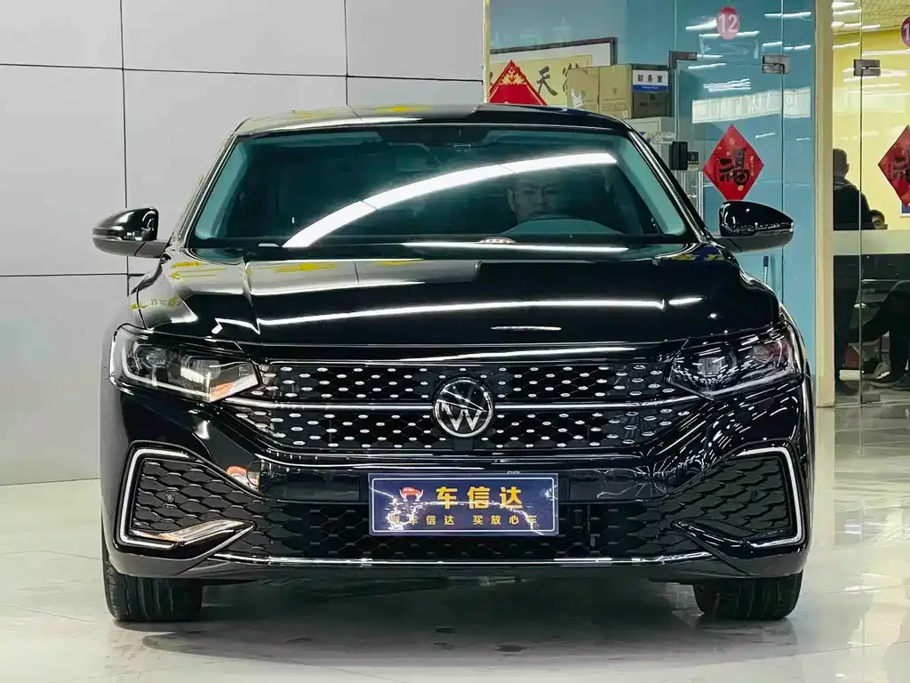 Volkswagen Passat 2025 из CN, фото 1