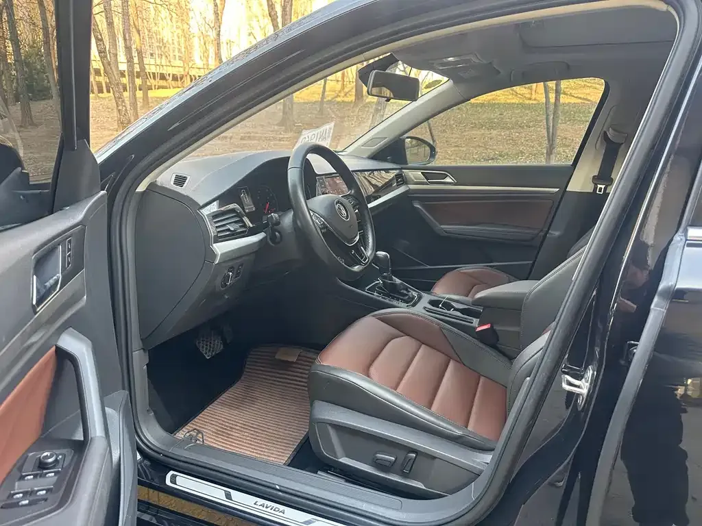 Volkswagen Lavida 2021 из CN, фото 6