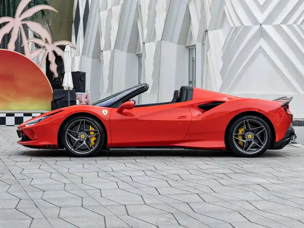 Ferrari F8 — фото 3