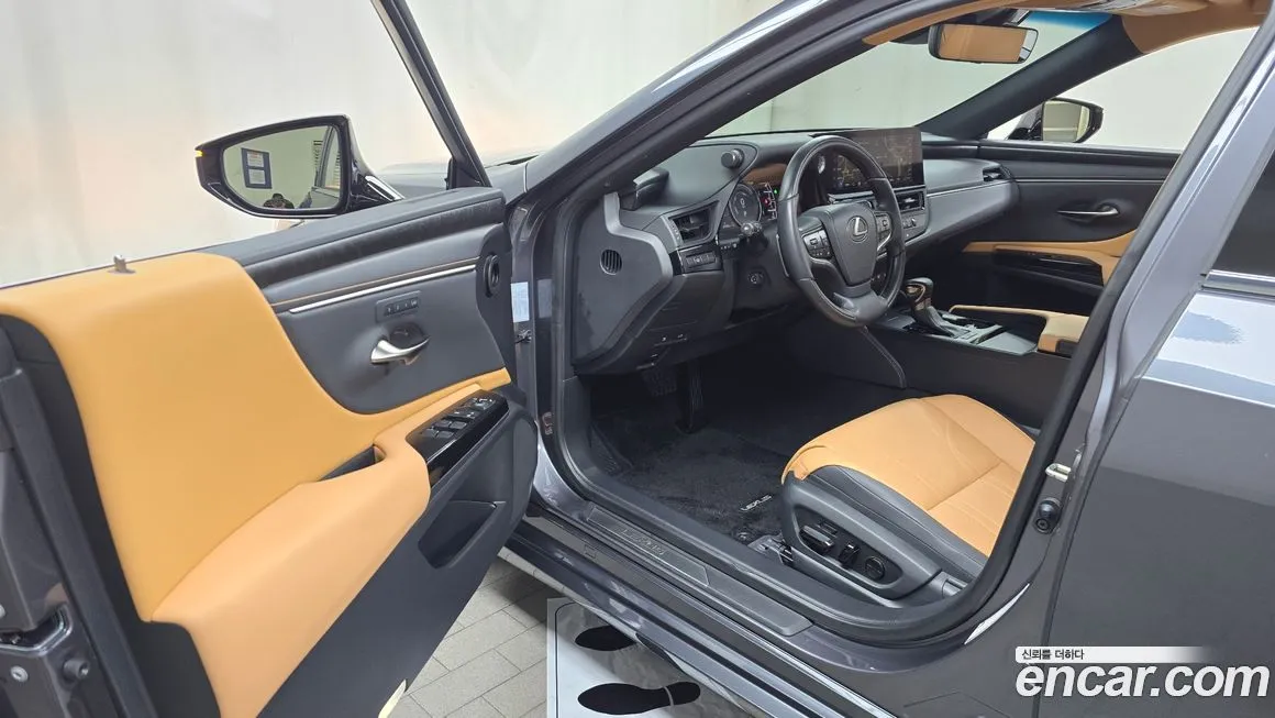 Lexus ES 2023 из KR, фото 8