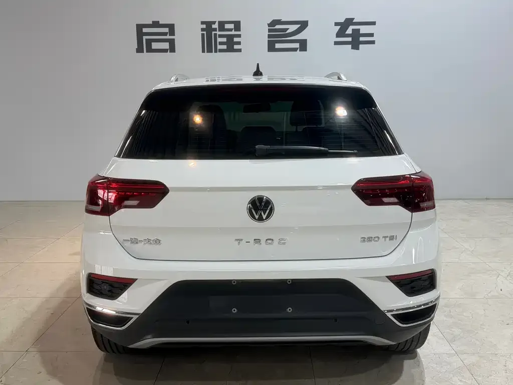 Volkswagen T-Roc 2023 из CN, фото 3