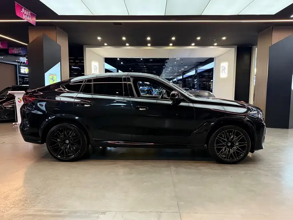 BMW X6 M 2024 из CN, фото 6