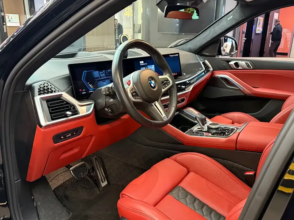 BMW X6 M 2024 из CN, фото 10