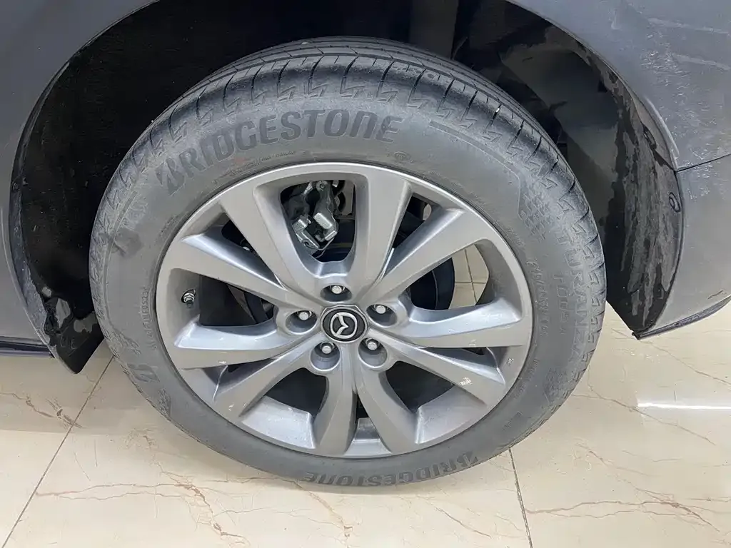 Mazda CX-30 2024 из CN, фото 5