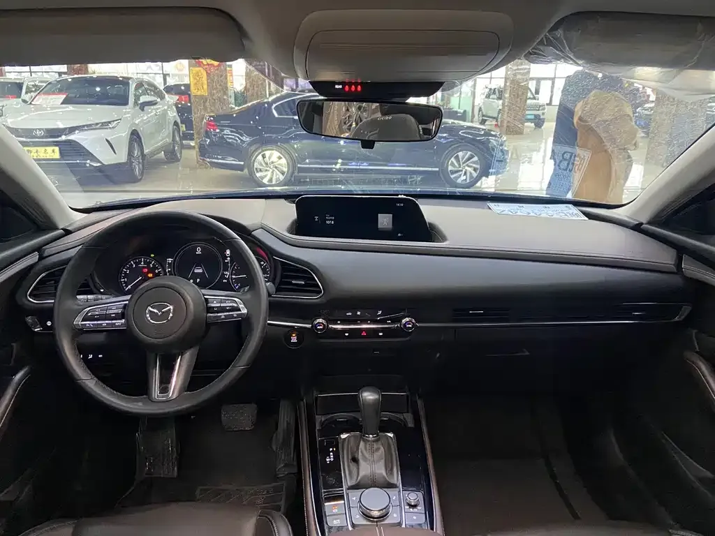 Mazda CX-30 2024 из CN, фото 6