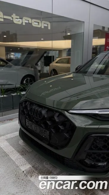 Audi Q5 2025 из KR, фото 4