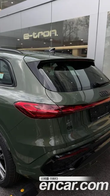 Audi Q5 2025 из KR, фото 2
