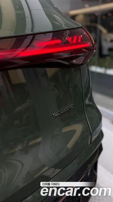 Audi Q5 2025 из KR, фото 8