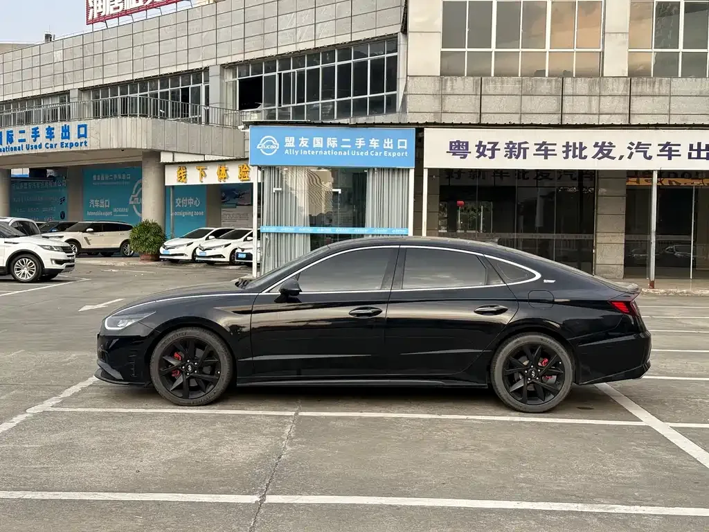 Hyundai Sonata — фото 3