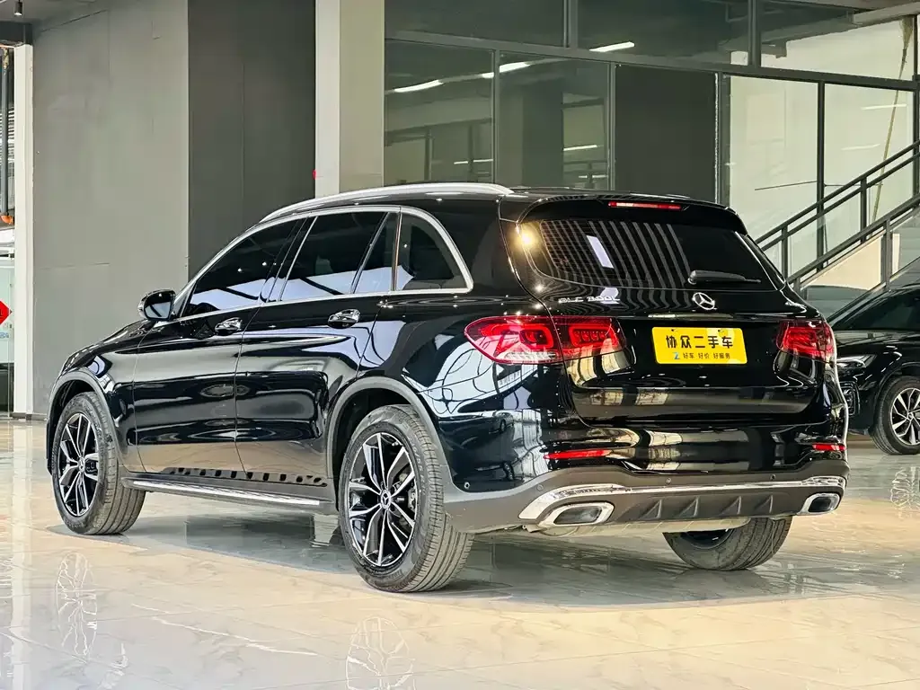 Mercedes-Benz GLC — фото 9