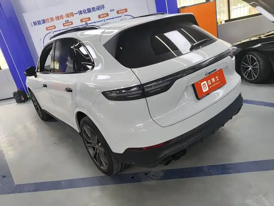 Porsche Cayenne 2023 из CN, фото 5