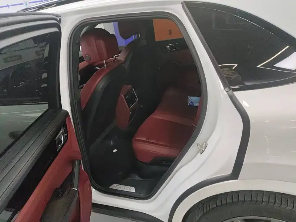 Porsche Cayenne 2023 из CN, фото 3