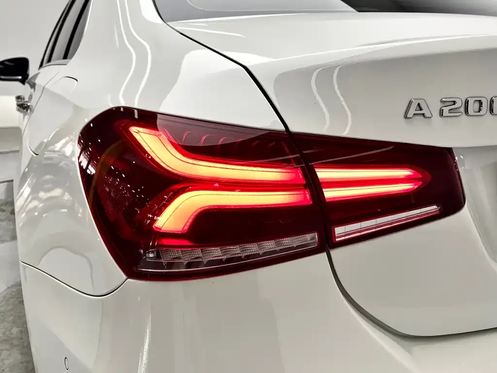 Mercedes-Benz A-Class — фото 7