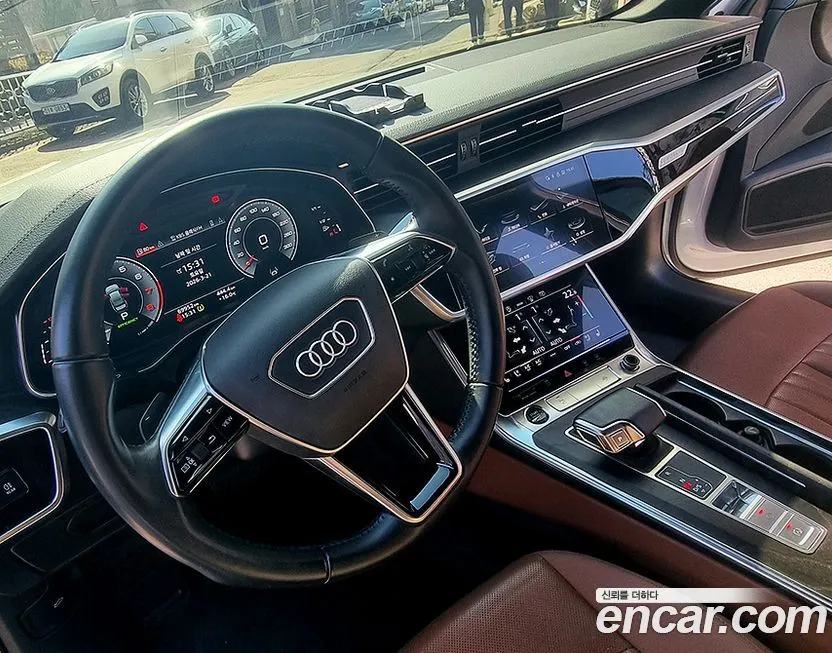 Audi A6 — фото 10