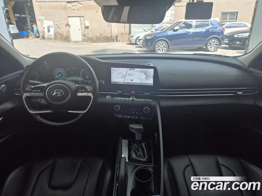 Hyundai AVANTE 2021 из KR, фото 2