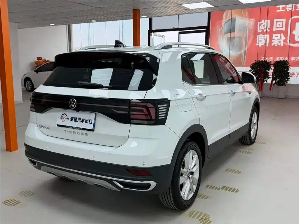 Volkswagen T-Cross — фото 9