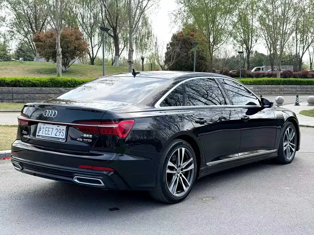 Audi A6L 2021 из CN, фото 7
