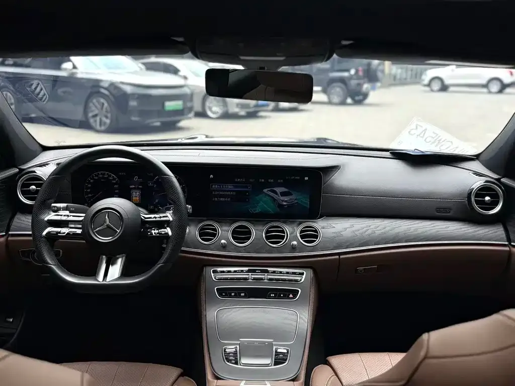 Mercedes-Benz E-Class (Import) — фото 4