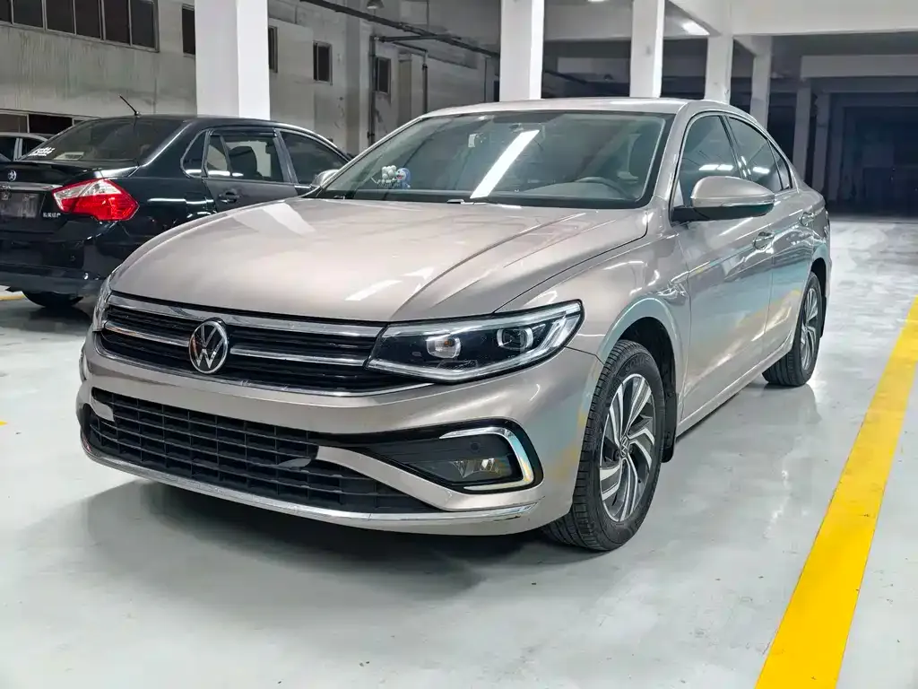 Volkswagen Bora 2023 из CN, фото 1