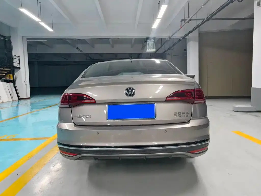 Volkswagen Bora 2023 из CN, фото 4
