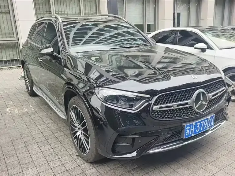 Mercedes-Benz GLC — фото 1
