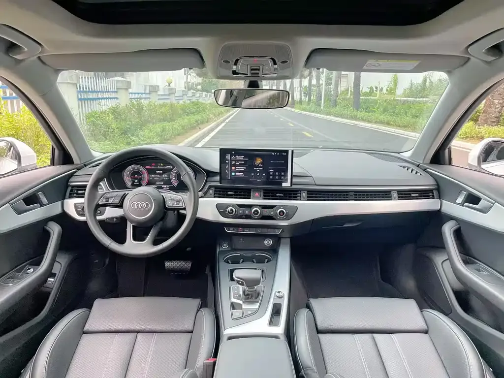 Audi A4L 2024 из CN, фото 2