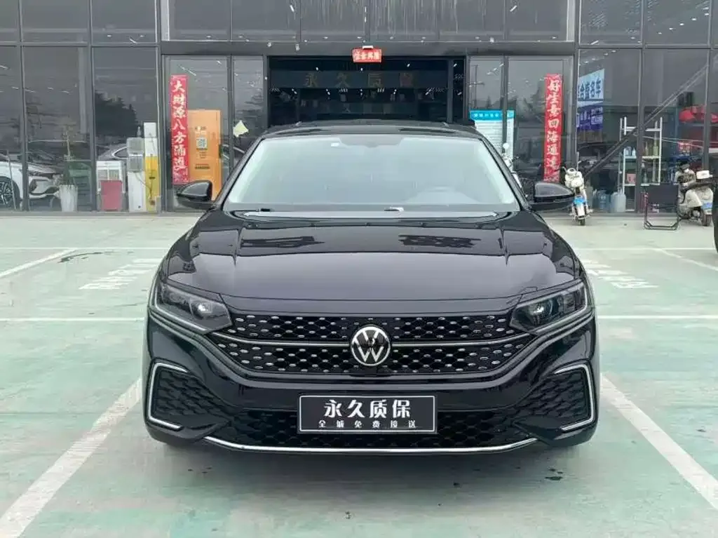 Volkswagen Passat — фото 7