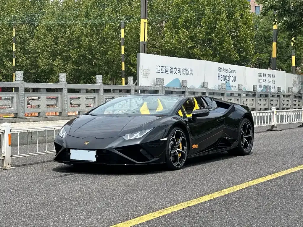 Lamborghini Huracan — фото 7