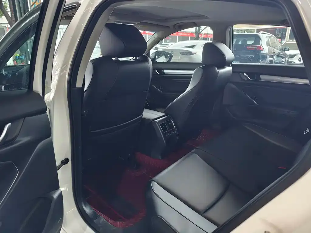 Honda Accord 2022 из CN, фото 6