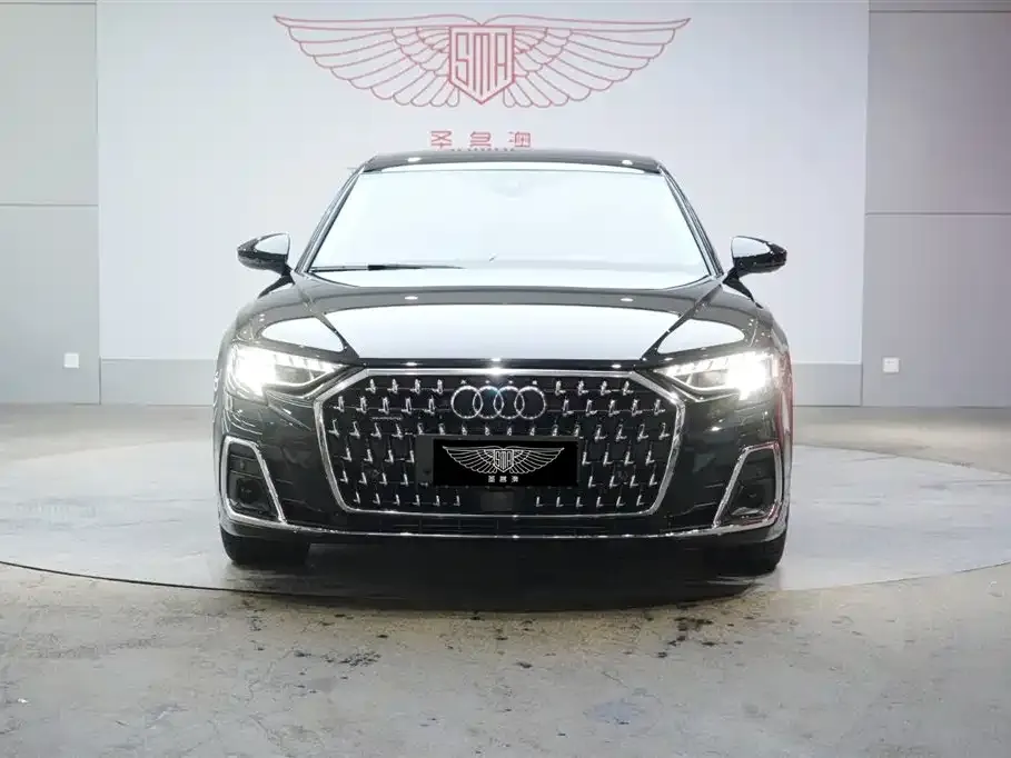 Audi A8 2022 из CN, фото 8