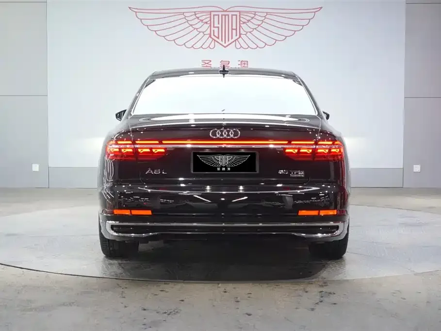 Audi A8 2022 из CN, фото 10