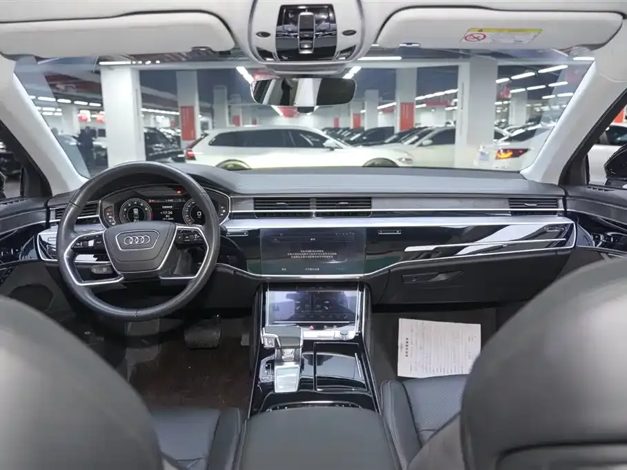 Audi A8 2022 из CN, фото 7