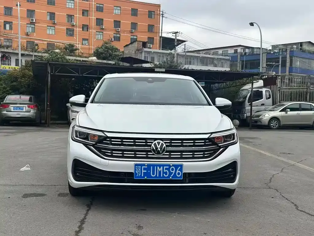 Volkswagen Sagitar 2023 из CN, фото 2