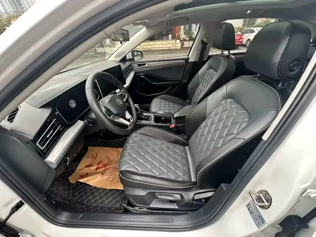Volkswagen Sagitar 2023 из CN, фото 3