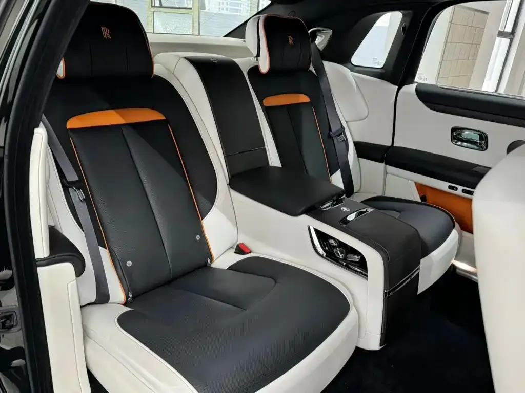 Rolls-Royce Ghost 2023 из CN, фото 9
