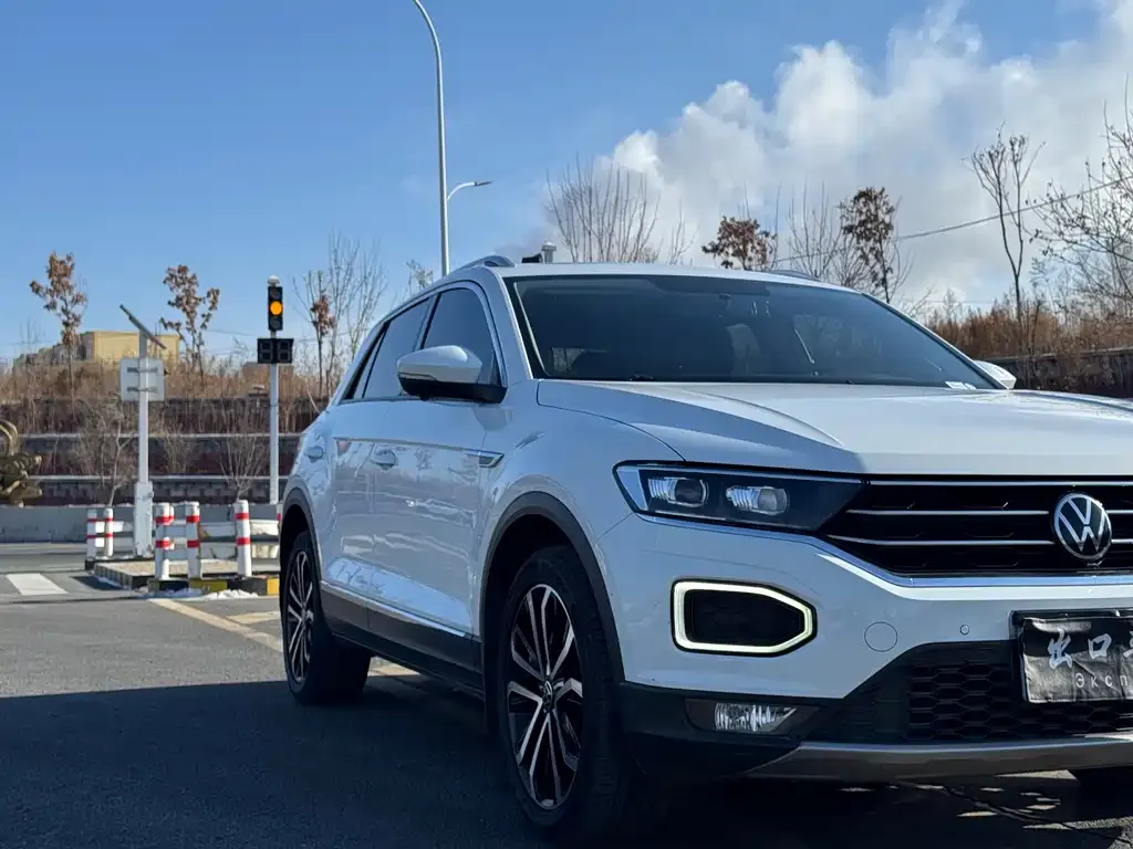 Volkswagen T-Roc 2023 из CN, фото 9