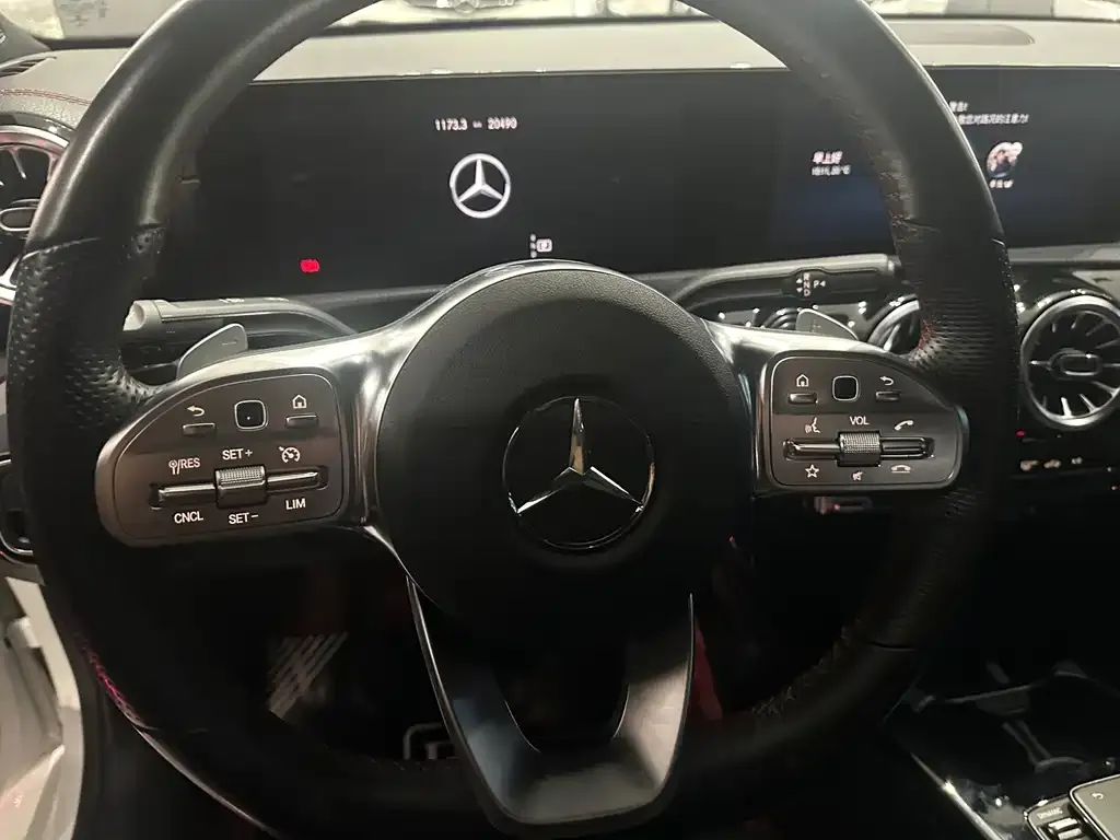 Mercedes-Benz CLA (Import) — фото 3