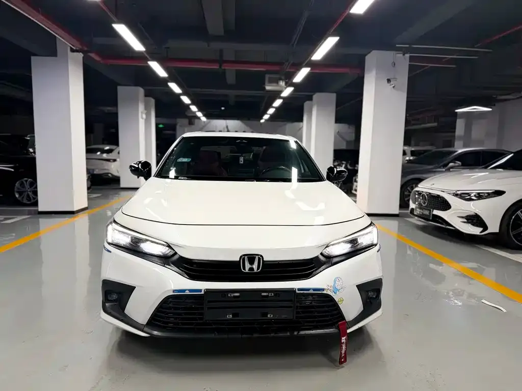 Honda Civic — фото 2