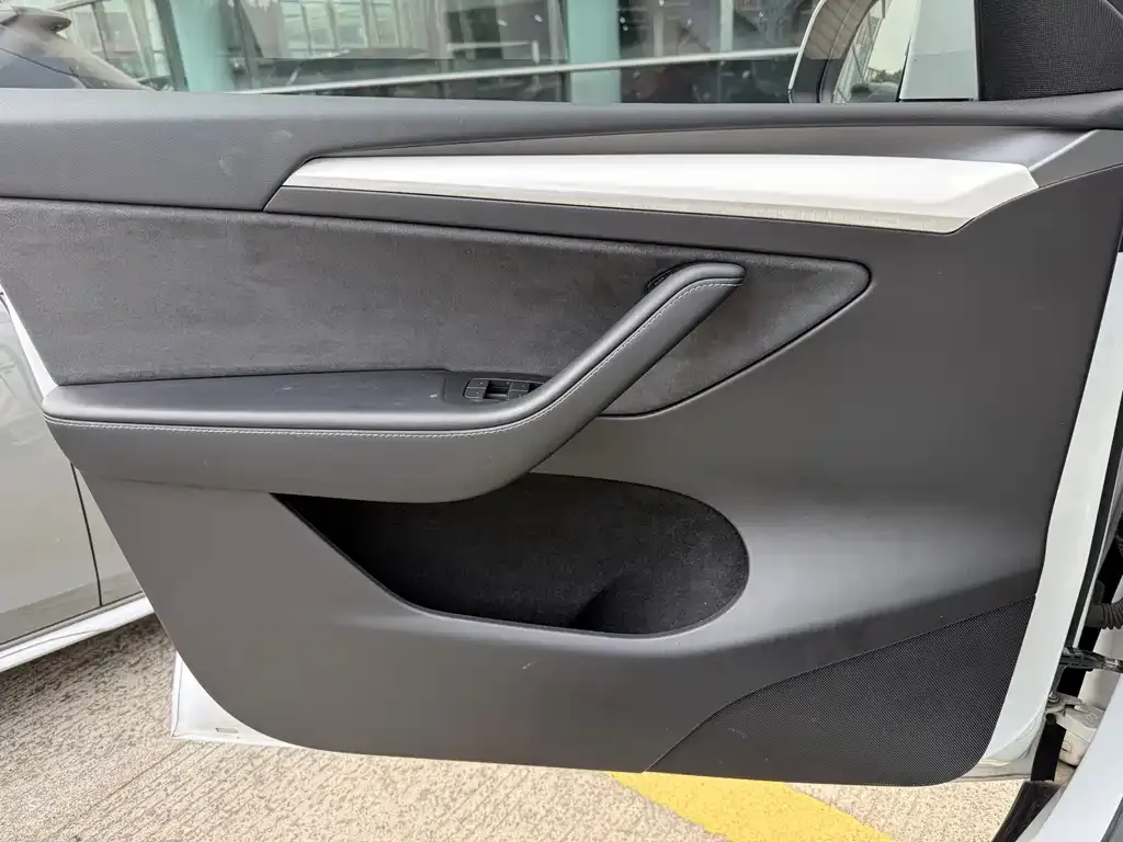 Tesla Model Y 2022 из CN, фото 6