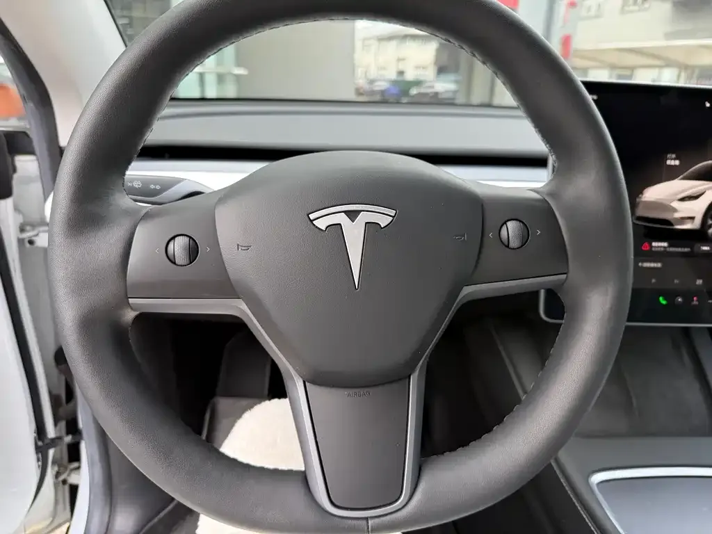 Tesla Model Y 2022 из CN, фото 2