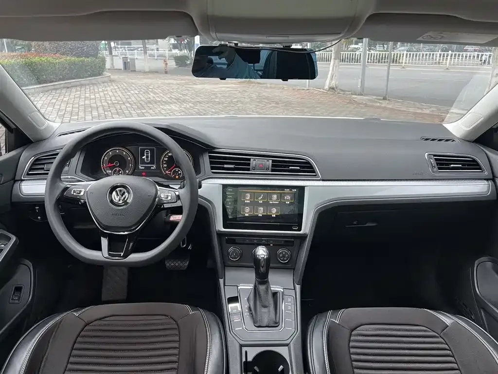 Volkswagen Lamando 2022 из CN, фото 9