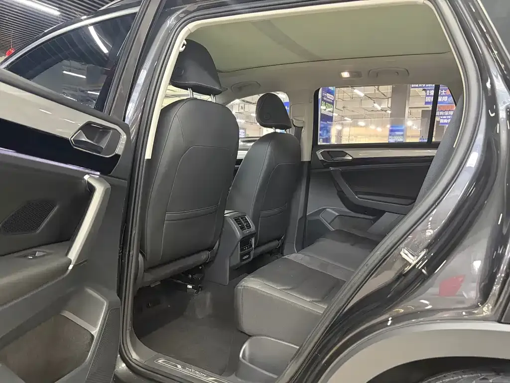 Volkswagen Tayron 2022 из CN, фото 7