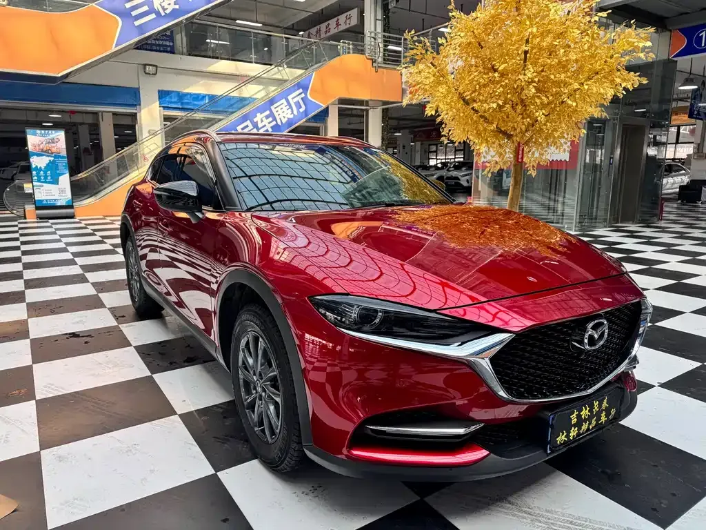 Mazda CX-4 — фото 1